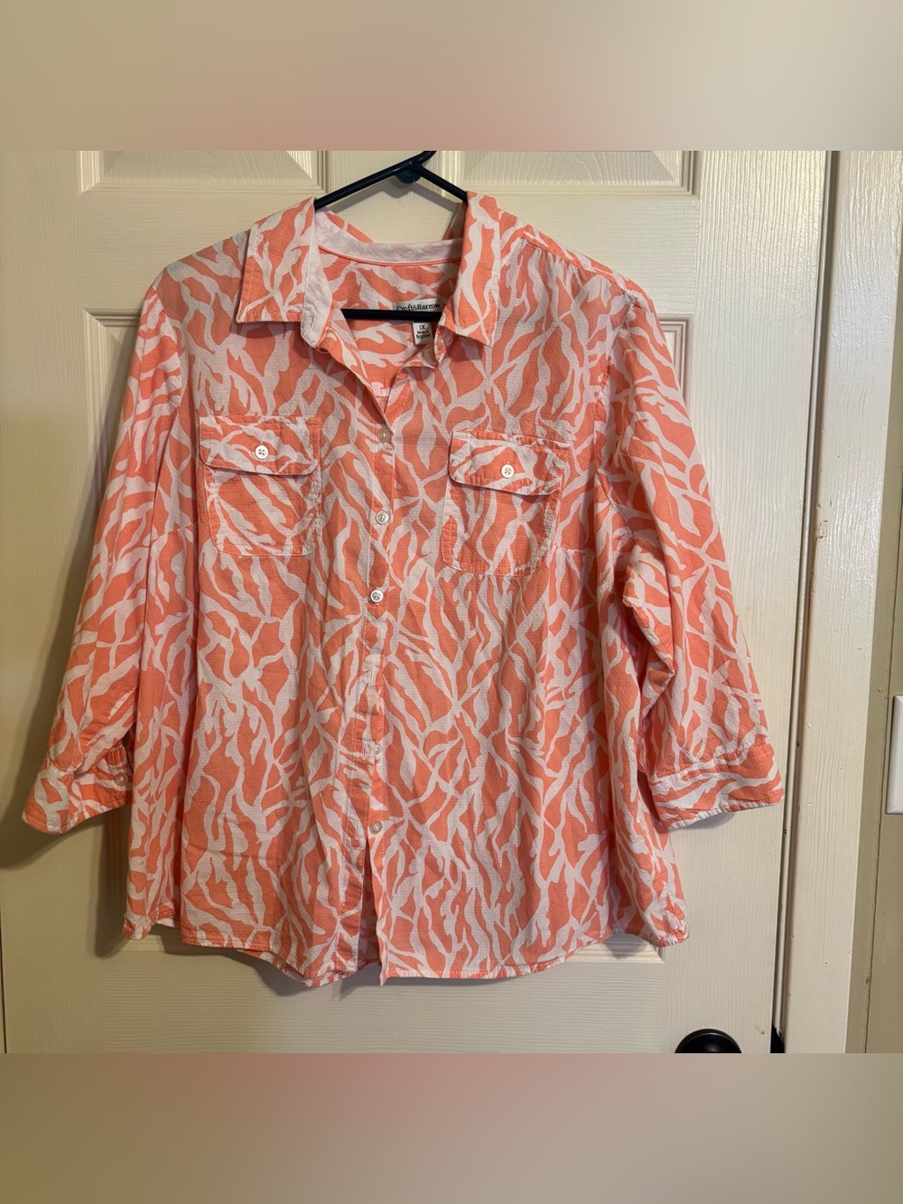 Croft & Barrow Womens Plus 1X Peach Zebra Stripe Button Down Shirt Blouse Pocket
